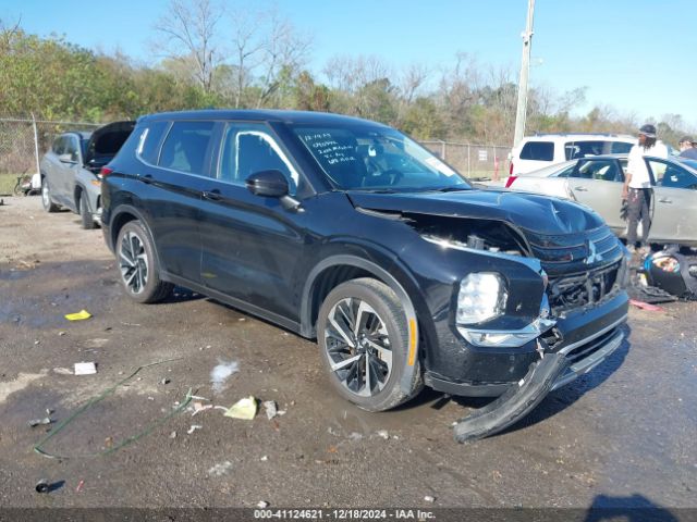  Salvage Mitsubishi Outlander