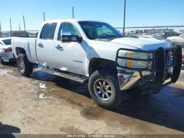  Salvage Chevrolet Silverado 2500