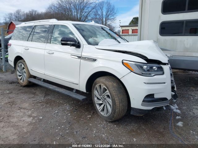  Salvage Lincoln Navigator