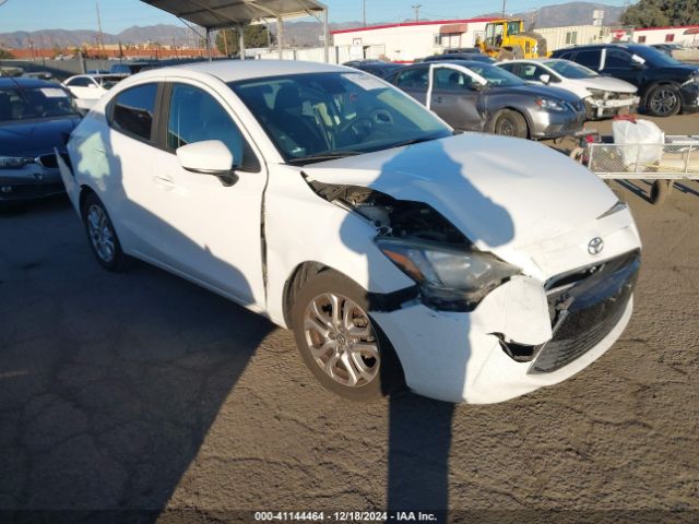  Salvage Toyota Yaris