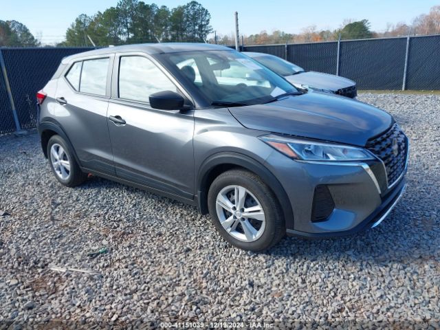  Salvage Nissan Kicks