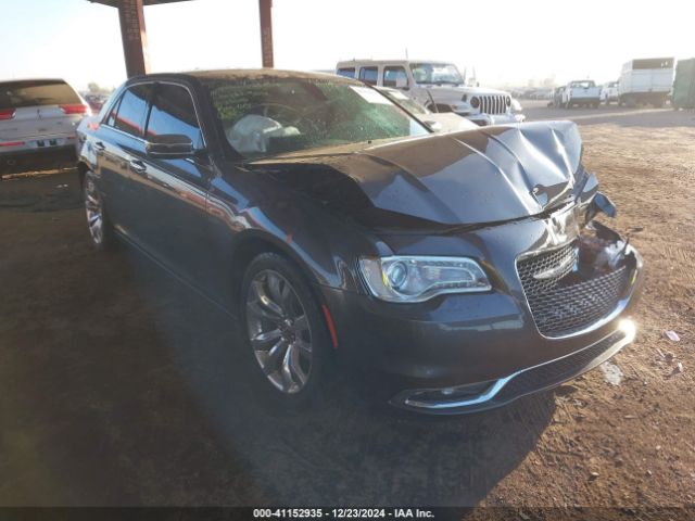  Salvage Chrysler 300