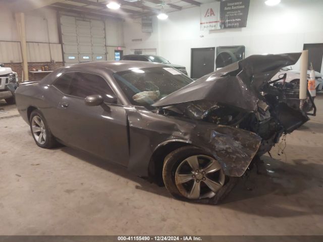  Salvage Dodge Challenger