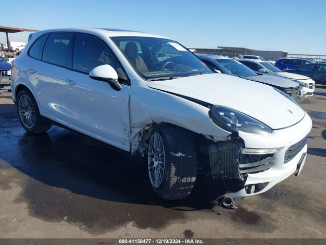  Salvage Porsche Cayenne