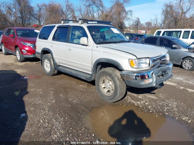  Salvage Toyota 4Runner