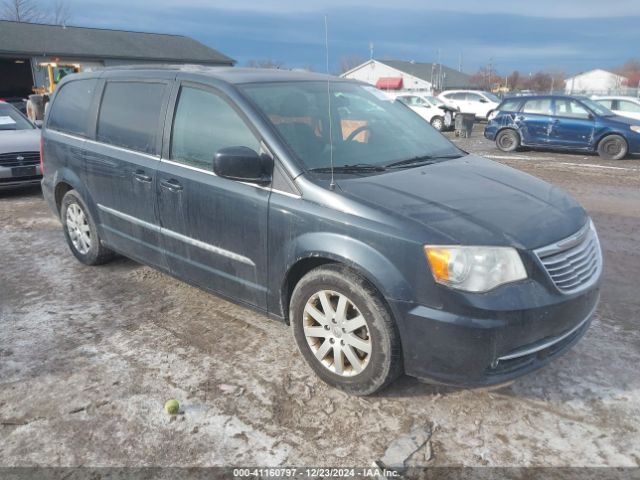  Salvage Chrysler Town & Country