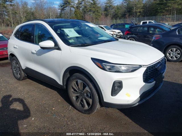  Salvage Ford Escape