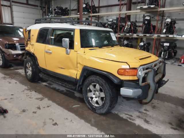  Salvage Toyota FJ Cruiser