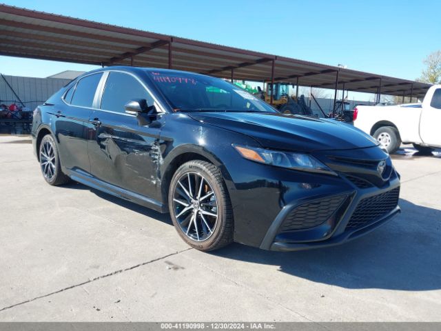  Salvage Toyota Camry