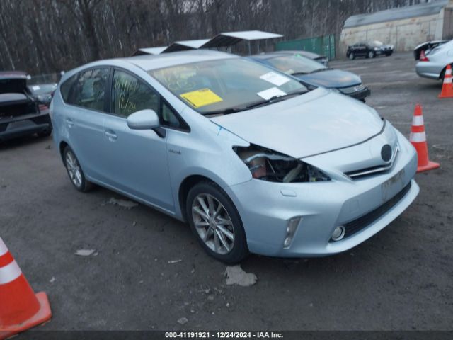  Salvage Toyota Prius v