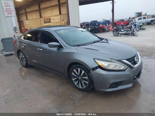  Salvage Nissan Altima