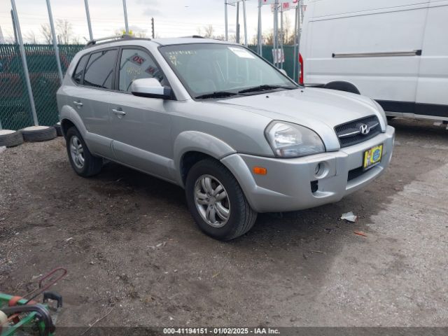  Salvage Hyundai TUCSON