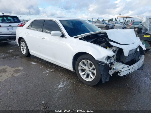  Salvage Chrysler 300