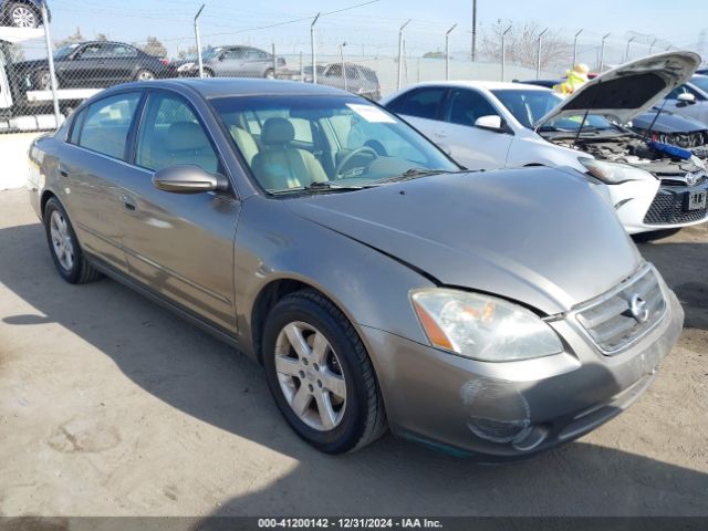  Salvage Nissan Altima