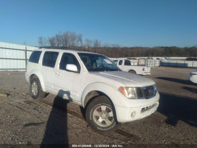  Salvage Nissan Pathfinder