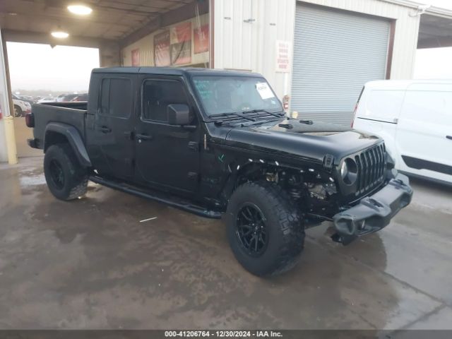  Salvage Jeep Gladiator