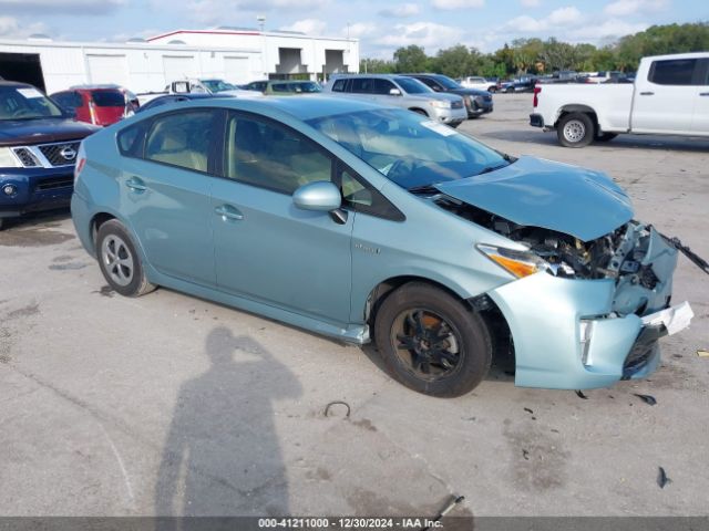  Salvage Toyota Prius