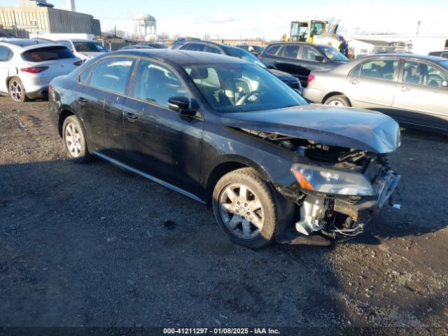  Salvage Volkswagen Passat