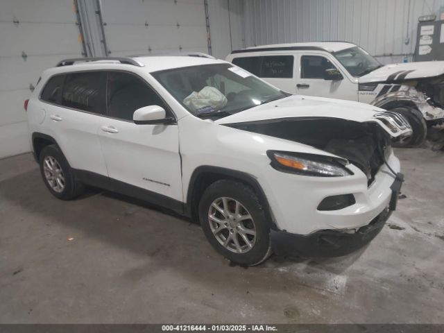  Salvage Jeep Cherokee