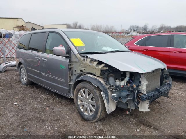  Salvage Chrysler Town & Country