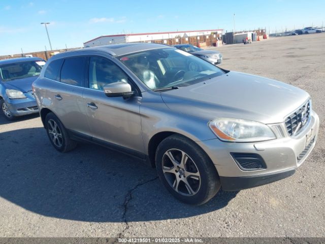  Salvage Volvo XC60