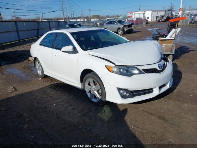  Salvage Toyota Camry