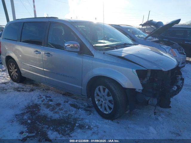  Salvage Chrysler Town & Country