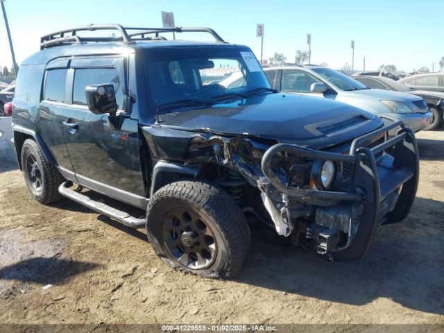  Salvage Toyota FJ Cruiser