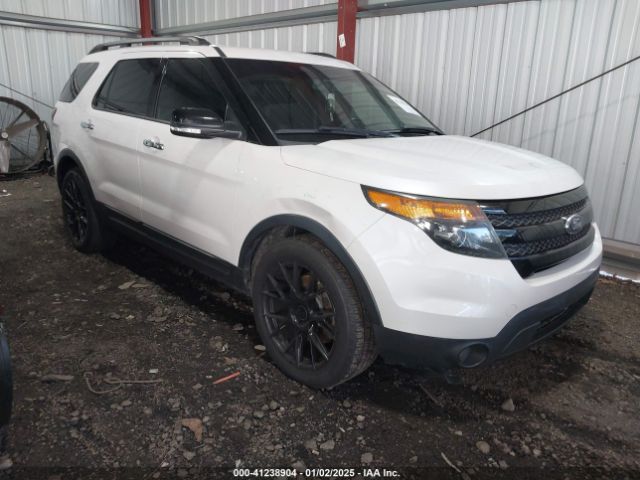  Salvage Ford Explorer