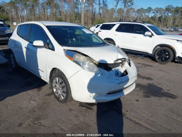  Salvage Nissan LEAF