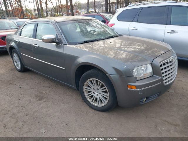  Salvage Chrysler 300