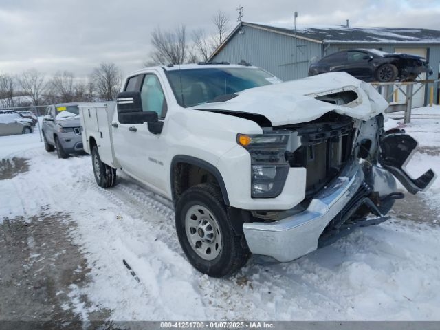  Salvage Chevrolet Silverado 3500