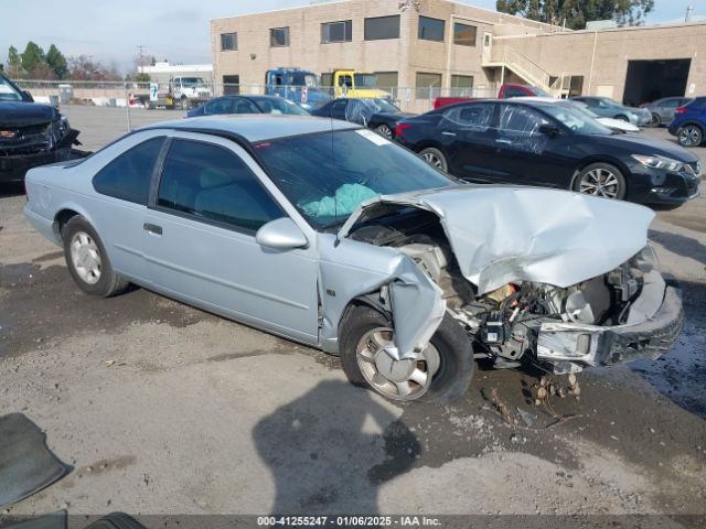  Salvage Ford Thunderbird