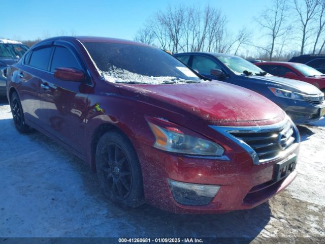  Salvage Nissan Altima