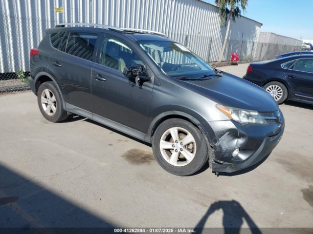  Salvage Toyota RAV4