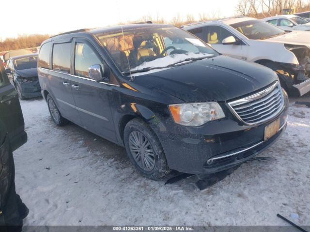  Salvage Chrysler Town & Country