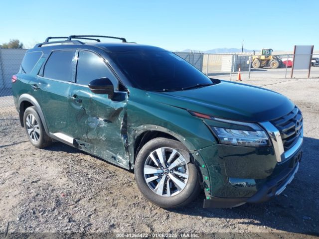  Salvage Nissan Pathfinder