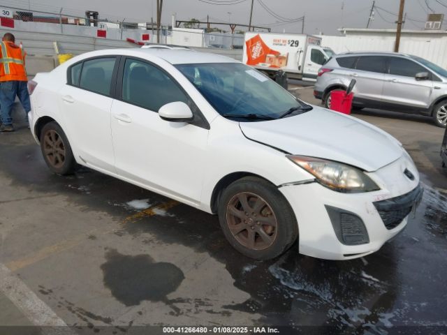  Salvage Mazda Mazda3