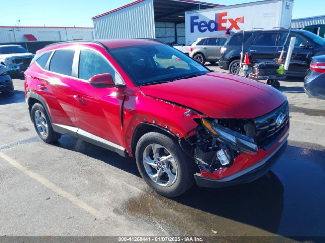  Salvage Hyundai TUCSON