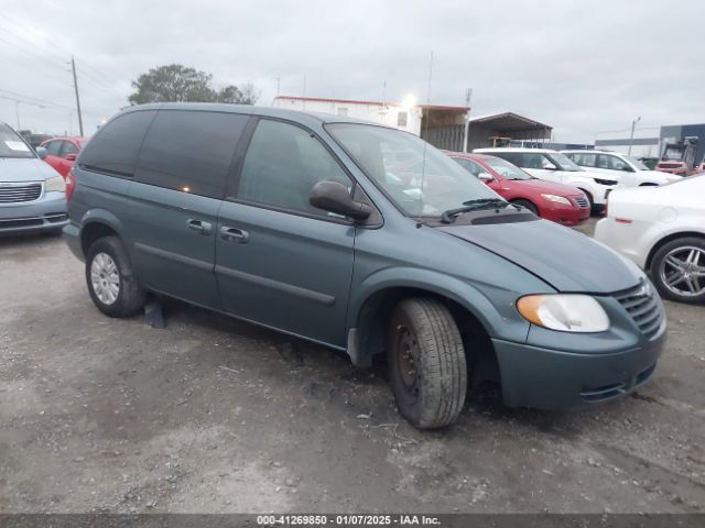  Salvage Chrysler Town & Country