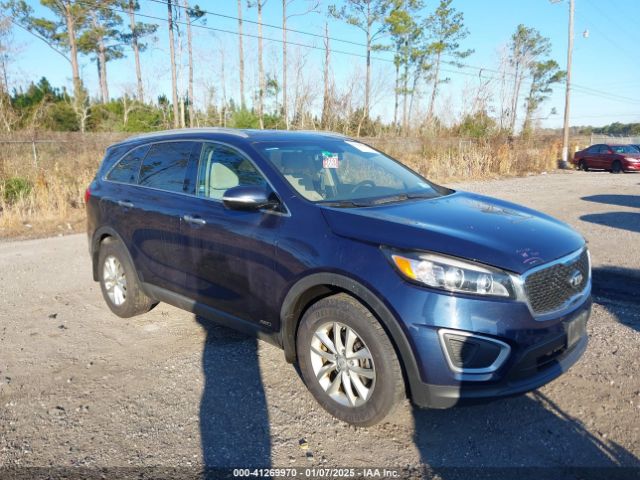  Salvage Kia Sorento