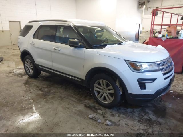  Salvage Ford Explorer