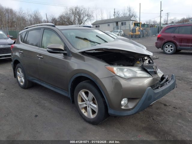  Salvage Toyota RAV4