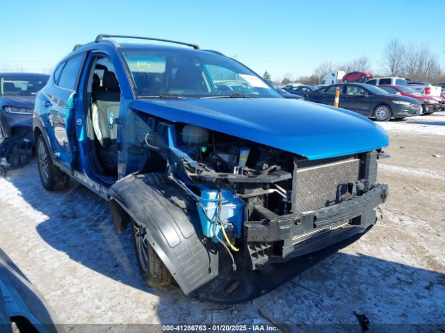  Salvage Hyundai TUCSON