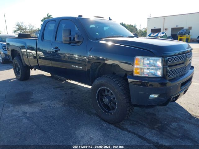  Salvage Chevrolet Silverado 3500