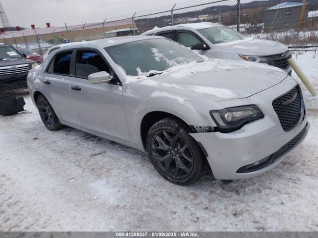  Salvage Chrysler 300