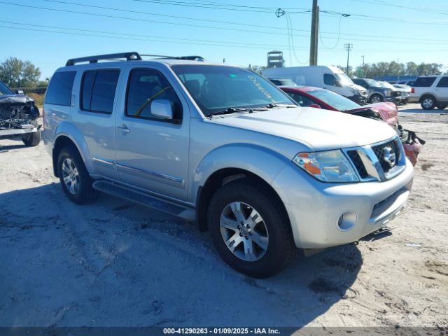  Salvage Nissan Pathfinder