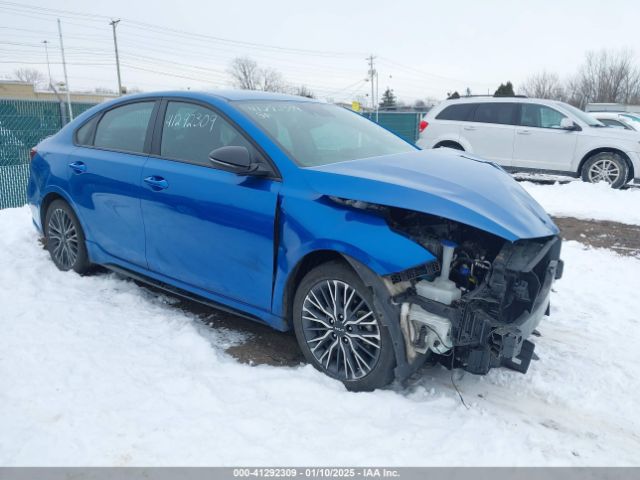  Salvage Kia Forte