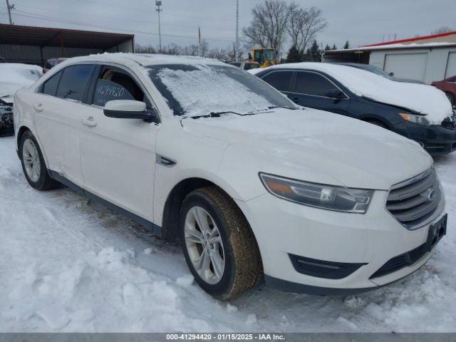  Salvage Ford Taurus