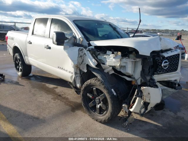  Salvage Nissan Titan